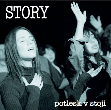 Story • Potlesk v stoji